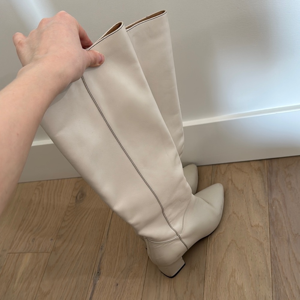 Aquatalia Cream Heeled Boots